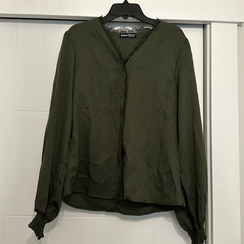 SHEIN Green Blouse (NWOT)